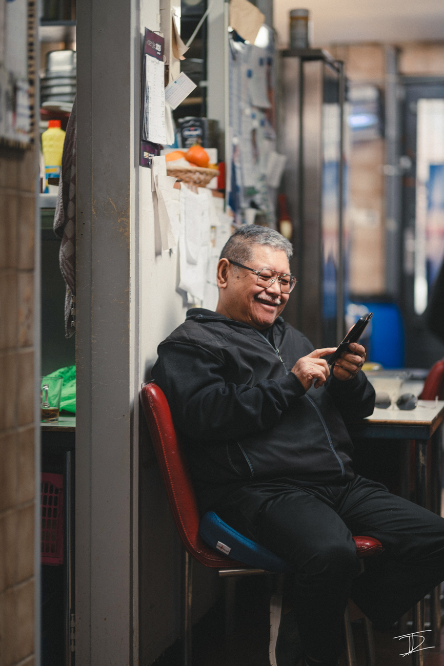 DAMIONTHAKOER-SADAT-ROTISHOP–2