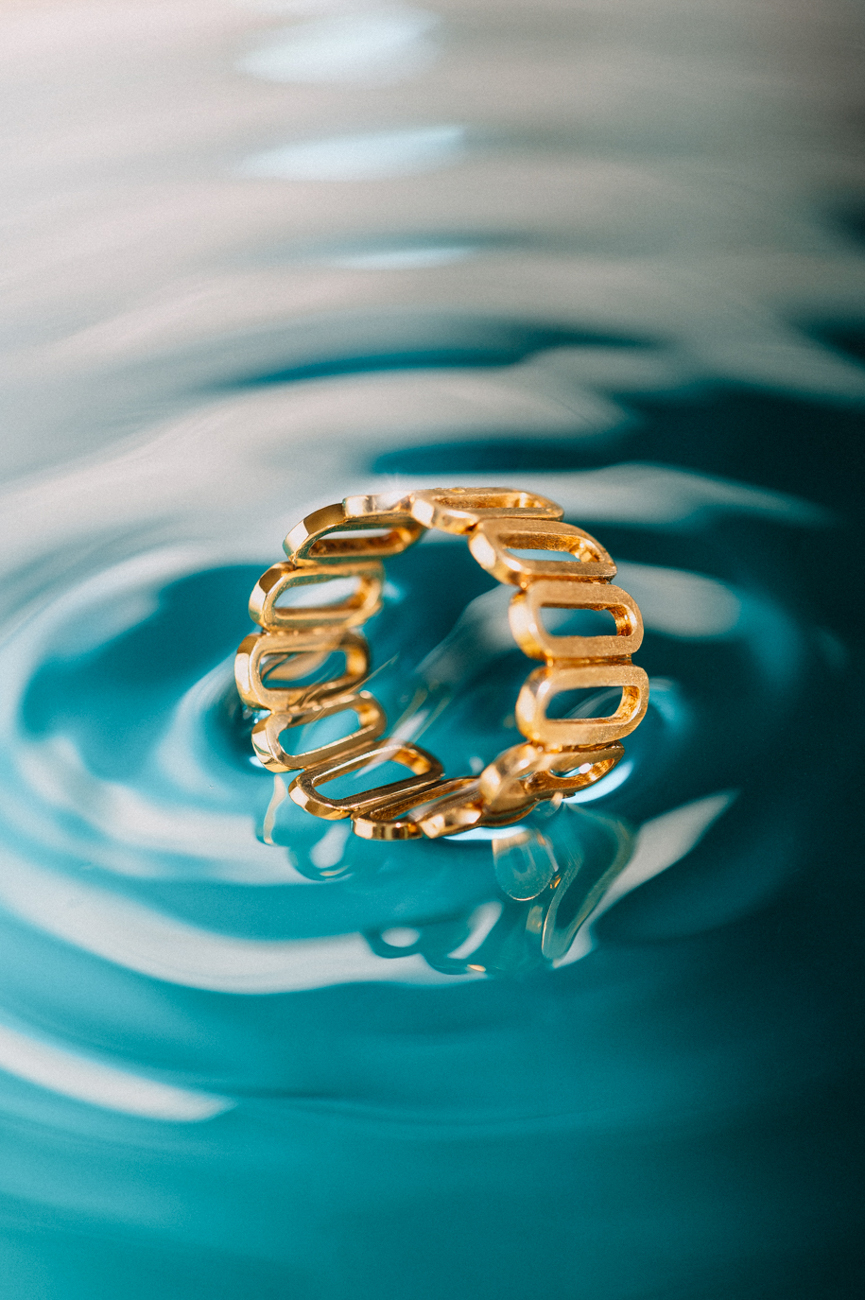 DAMIONTHAKOER-ROELLE24-WATER-CAMPAIGN-2023 (1 van 7)